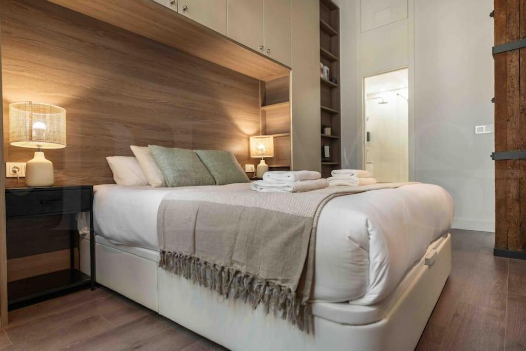 Eclectic & Elegant Apartment By Rems Málaga Dış mekan fotoğraf