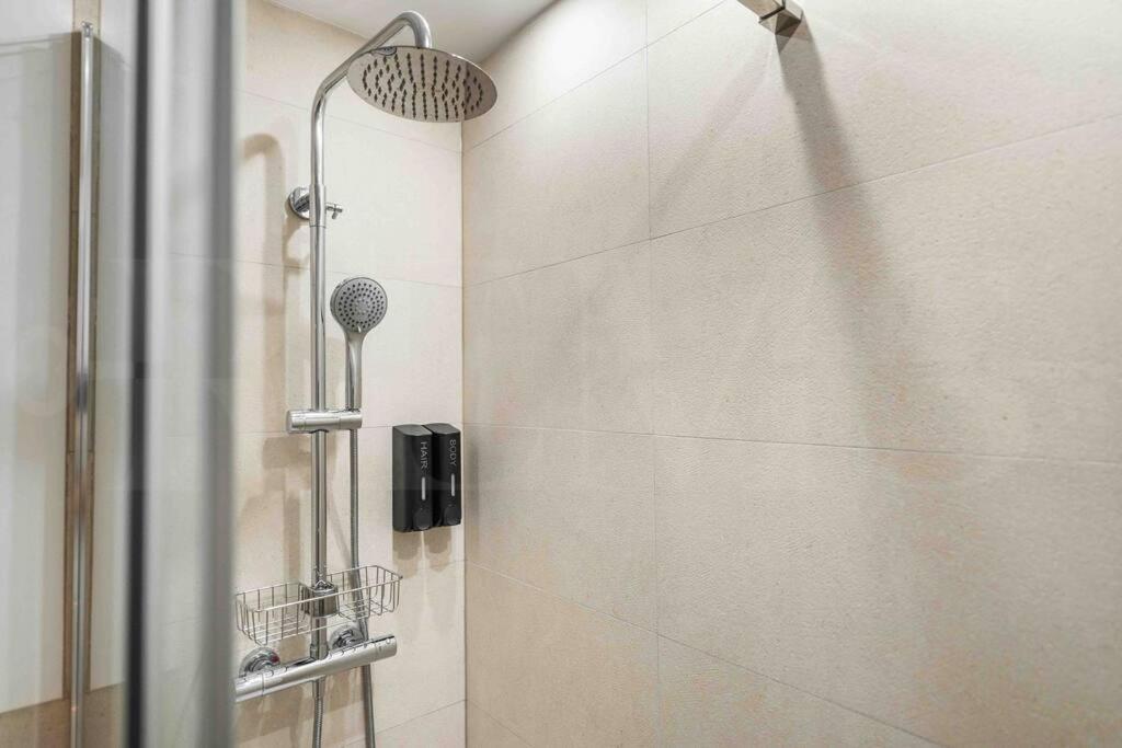 Eclectic & Elegant Apartment By Rems Málaga Dış mekan fotoğraf