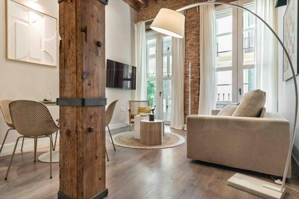 Eclectic & Elegant Apartment By Rems Málaga Dış mekan fotoğraf