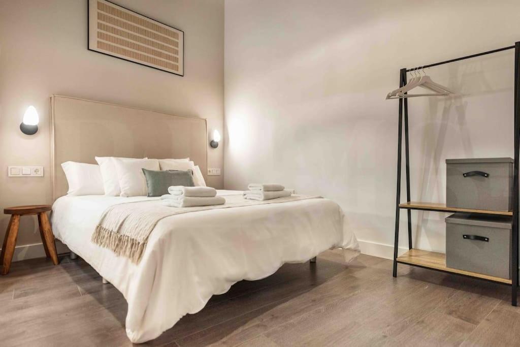 Eclectic & Elegant Apartment By Rems Málaga Dış mekan fotoğraf