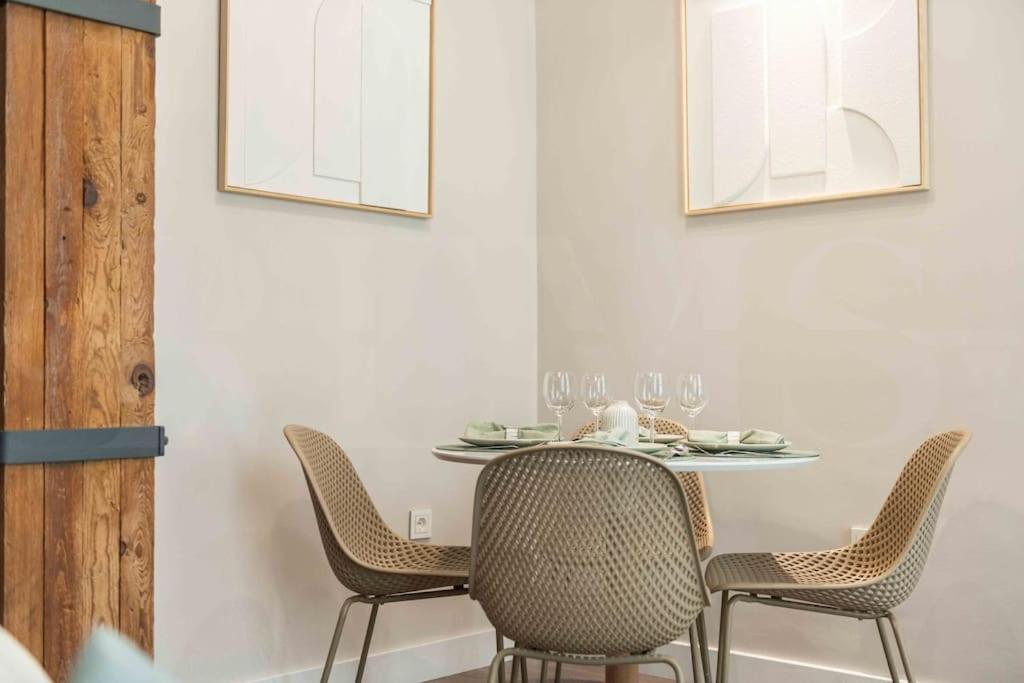 Eclectic & Elegant Apartment By Rems Málaga Dış mekan fotoğraf